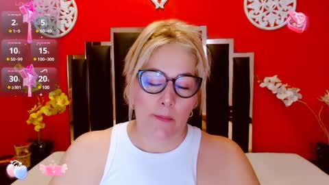 Lady Nayla online show from 02/04/25, 05:01