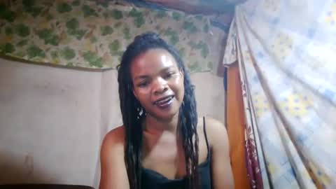Nayla online show from 06/15/26, 06:04
