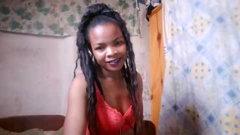 Nayla online show from 06/20/26, 07:33