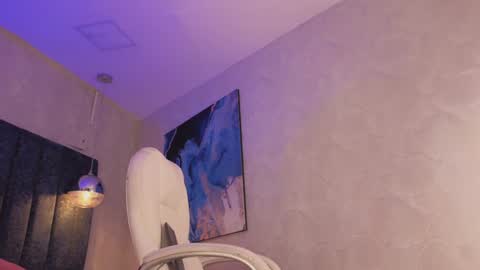 Juli  online show from 12/23/24, 12:41