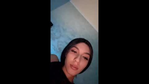 Nayra online show from 09/16/25, 09:38