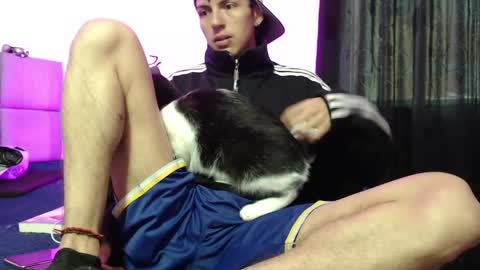 Snapshot of naytonfreeman chatting on 11/21/25, 11:31 Im Nayton online show from 11/21/25, 11:31