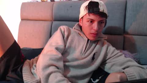 Snapshot of naytonfreeman chatting on 12/18/25, 11:27 Im Nayton online show from 12/18/25, 11:27