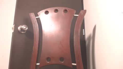 Laura   online show from 12/13/24, 01:15