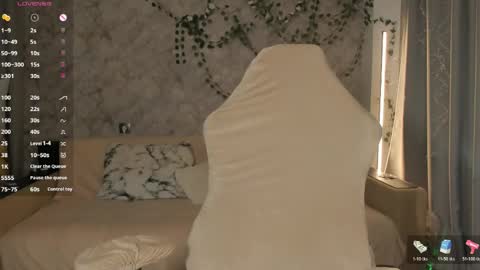 Snapshot of necucubi chatting on 06/10/26, 10:58 Eva online show from 06/10/26, 10:58