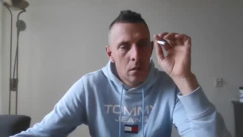 nederland77 online show from 12/25/24, 09:56