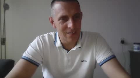 nederland77 online show from 12/29/24, 02:21