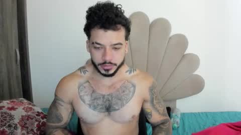 Nei turn green online show from 09/28/25, 11:37