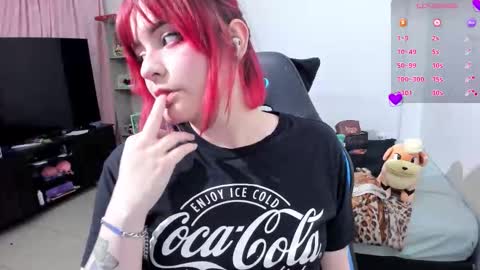 Geek Nicole    im Neeko UwU online show from 09/26/25, 12:31