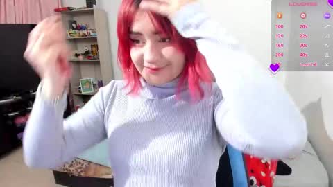 Geek Nicole    im Neeko UwU online show from 10/05/25, 12:03