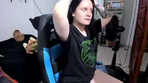 Geek Nicole    im Neeko UwU online show from 06/11/26, 12:03