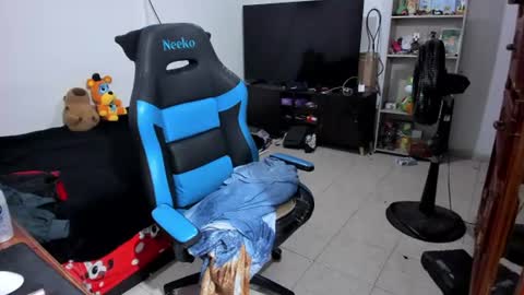 Geek Nicole    im Neeko UwU online show from 06/22/26, 11:29