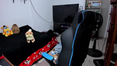 Geek Nicole    im Neeko UwU online show from 06/23/26, 10:02