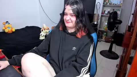 Geek Nicole    im Neeko UwU online show from 07/25/26, 03:09