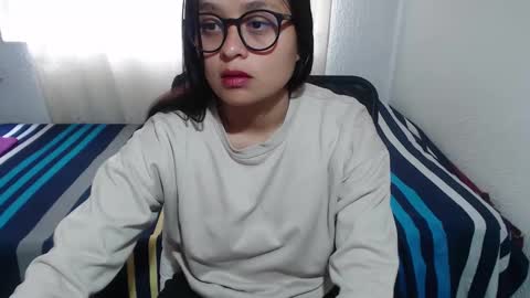 Zoe online show from 09/14/25, 05:01