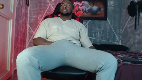 Snapshot of negritomeloso_k18 chatting on 10/23/25, 12:15 negritomeloso_k18 online show from 10/23/25, 12:15