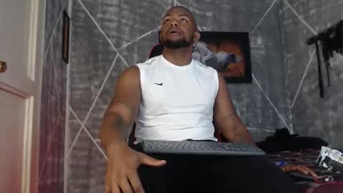 Snapshot of negritomeloso_k18 chatting on 12/16/25, 02:38 negritomeloso_k18 online show from 12/16/25, 02:38