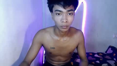 neil_asian69 online show from 11/21/25, 01:54
