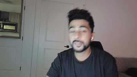 Snapshot of neilsing chatting on 09/22/25, 03:19 neil online show from 09/22/25, 03:19