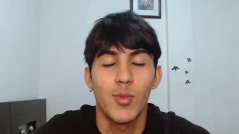 Neithanzyn online show from 12/30/24, 07:21