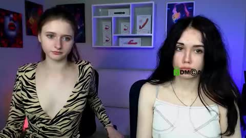 Meow online show from 09/21/25, 03:13