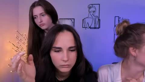 Meow online show from 07/11/26, 09:23