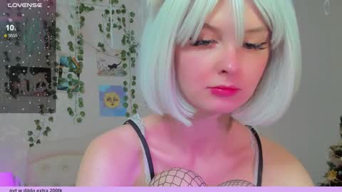 neko_kitsune online show from 01/16/25, 03:35