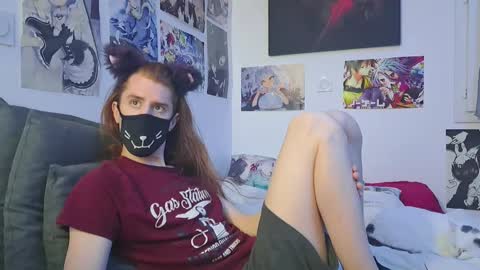 Neko online show from 10/12/25, 12:48