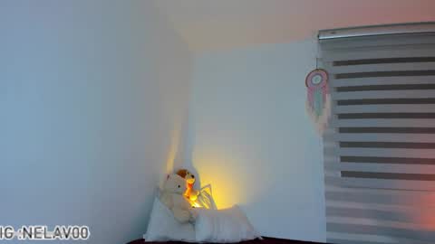 Snapshot of nelav0 chatting on 09/14/25, 11:26 xd online show from 09/14/25, 11:26