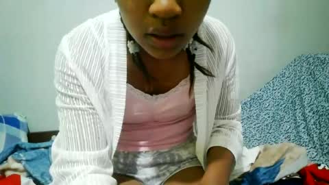 nelia_84 online show from 07/06/26, 03:47