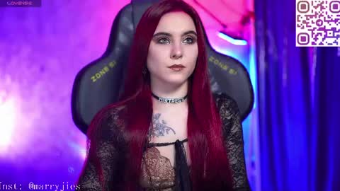 Snapshot of nelle_ chatting on 07/08/26, 10:09 online show from 07/08/26, 10:09