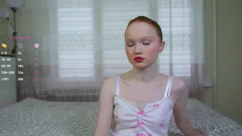 Snapshot of nellie_baby chatting on 03/13/26, 01:51 Nellie online show from 03/13/26, 01:51