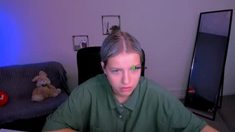 nelly_storm online show from 09/12/25, 05:07