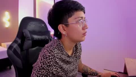 N E L L Y online show from 07/27/26, 12:12