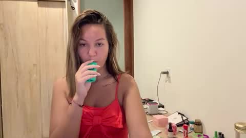 Snapshot of nellyfischer chatting on 10/23/25, 10:47 Nelly online show from 10/23/25, 10:47