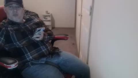 Snapshot of nelsonbucara chatting on 02/15/26, 01:46 nelsonbucara online show from 02/15/26, 01:46