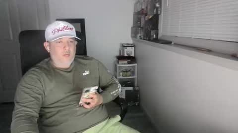 Snapshot of nelsonbucara chatting on 05/17/26, 04:54 nelsonbucara online show from 05/17/26, 04:54