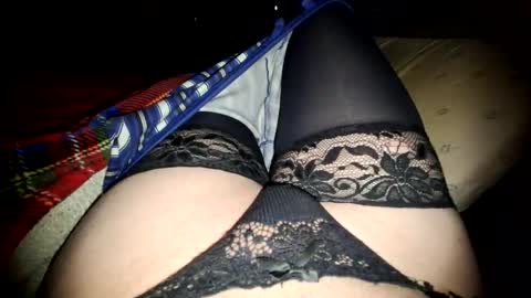 Snapshot of nembo1974 chatting on 05/15/26, 12:17 boo online show from 05/15/26, 12:17