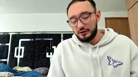 Snapshot of nene131523 chatting on 10/09/25, 06:06 nene131523 online show from 10/09/25, 06:06