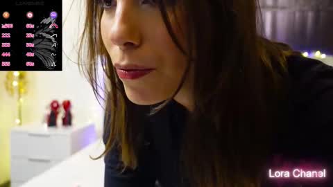 Snapshot of nenette_love chatting on 02/25/26, 06:28 Nenette online show from 02/25/26, 06:28
