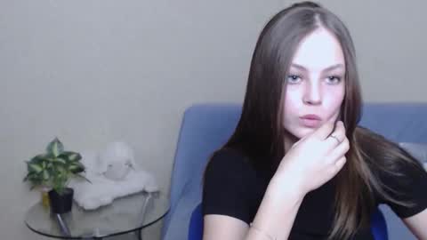 Snapshot of nensi_sweet chatting on 02/26/25, 06:43 nensi_sweet online show from 02/26/25, 06:43