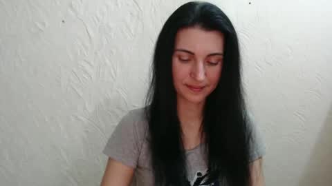 Nensy online show from 01/11/25, 01:48