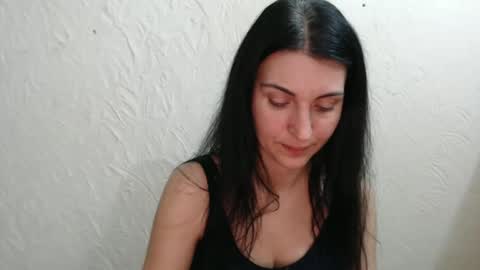 Nensy online show from 02/01/25, 12:29