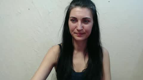 Nensy online show from 03/11/25, 03:23