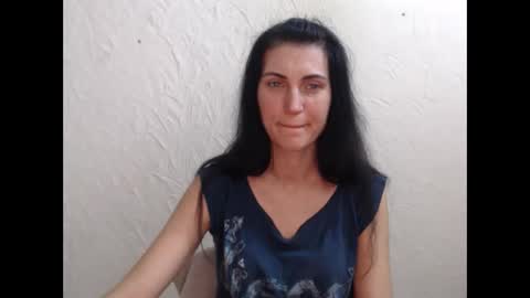 Nensy online show from 11/13/25, 02:49