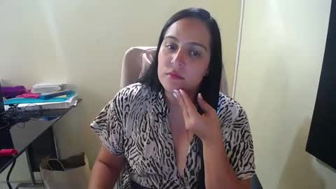 kelly lopez online show from 12/10/24, 05:11