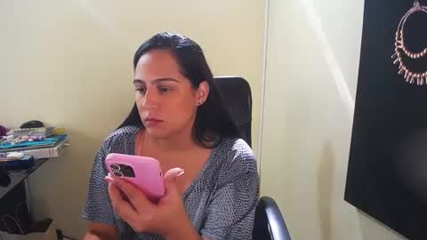 kelly lopez online show from 12/28/24, 03:48
