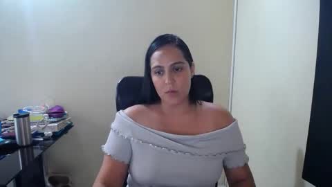 kelly lopez online show from 01/28/25, 08:36