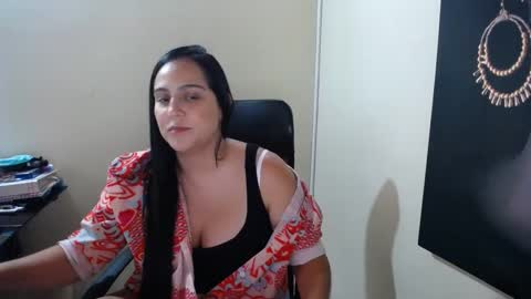 kelly lopez online show from 02/05/25, 09:07