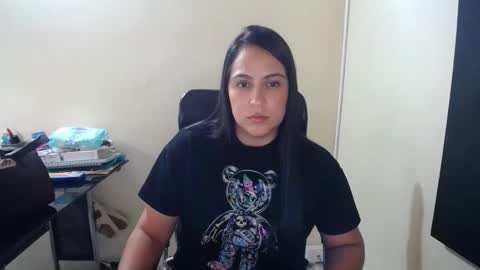 kelly lopez online show from 02/18/25, 01:33